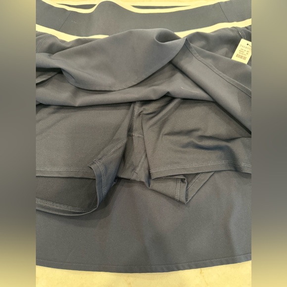 NWT T by Talbots Skort Size L - Picture 4 of 9